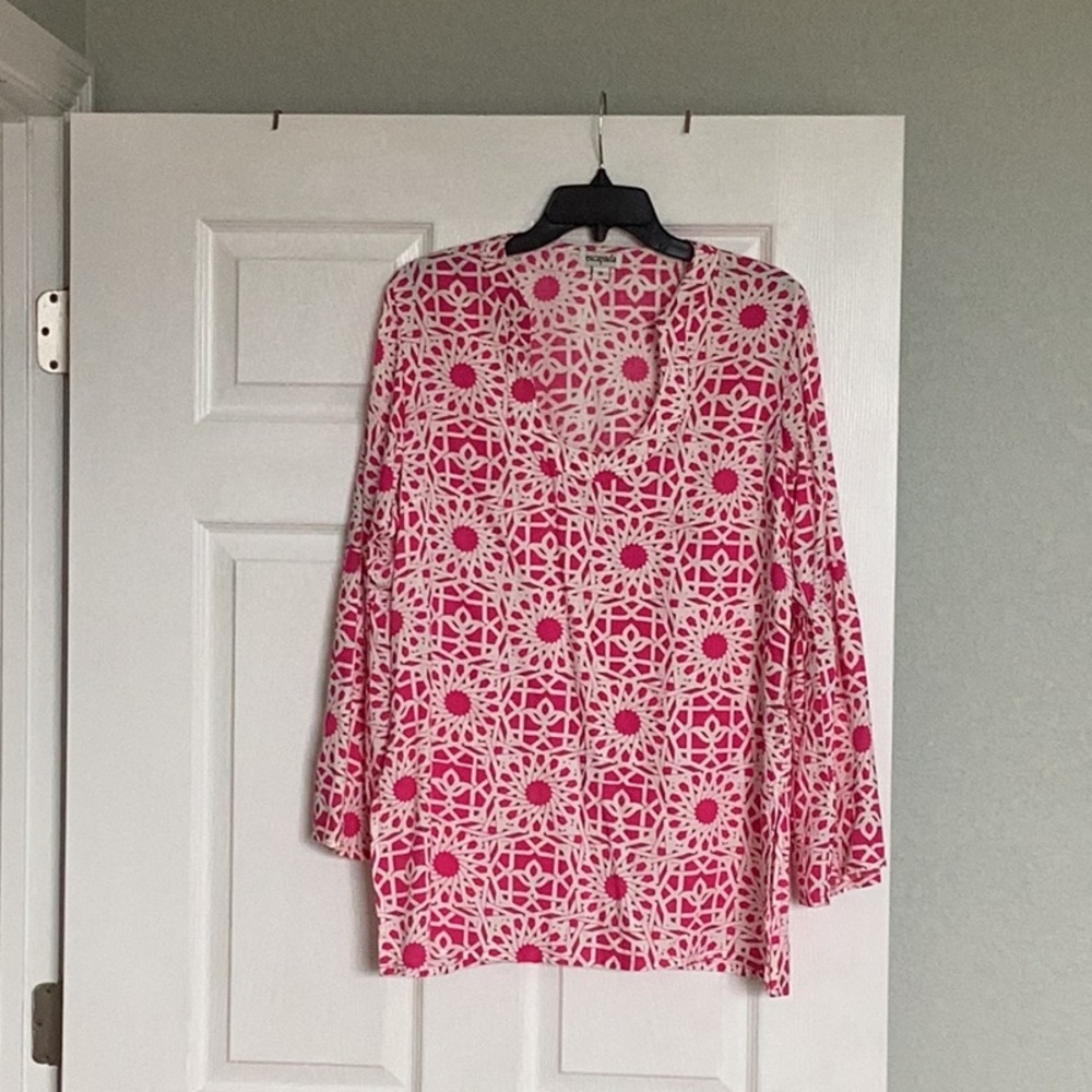 Tunic top.